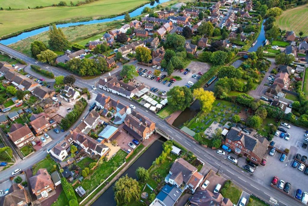 Hidden Gem Canal Facing Retreat With Lovely Walks Hopwas Luaran gambar
