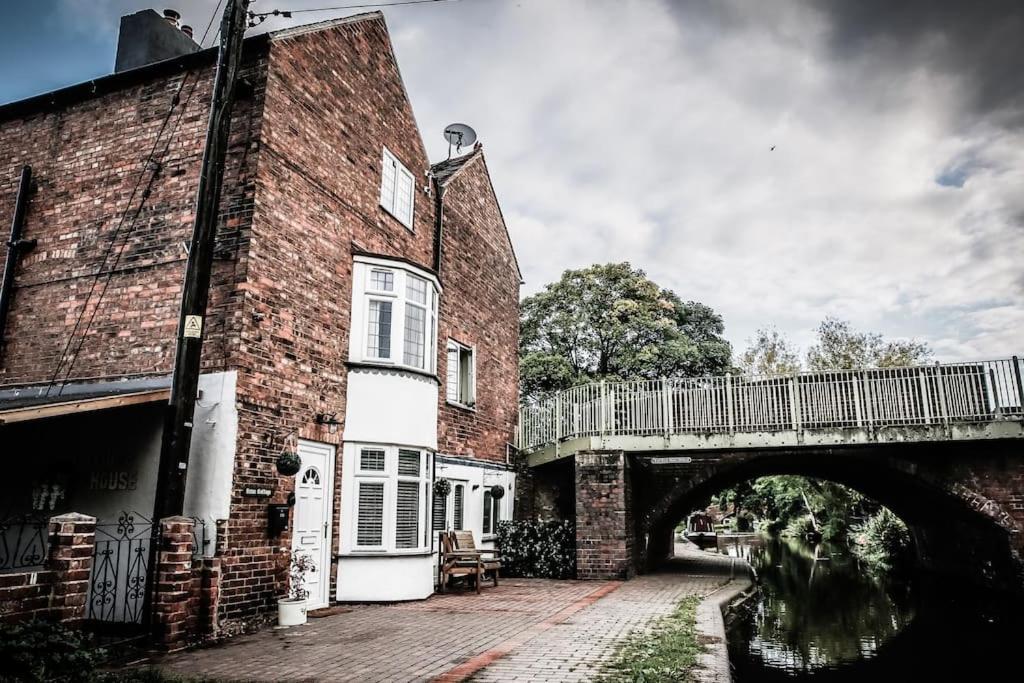 Hidden Gem Canal Facing Retreat With Lovely Walks Hopwas Luaran gambar