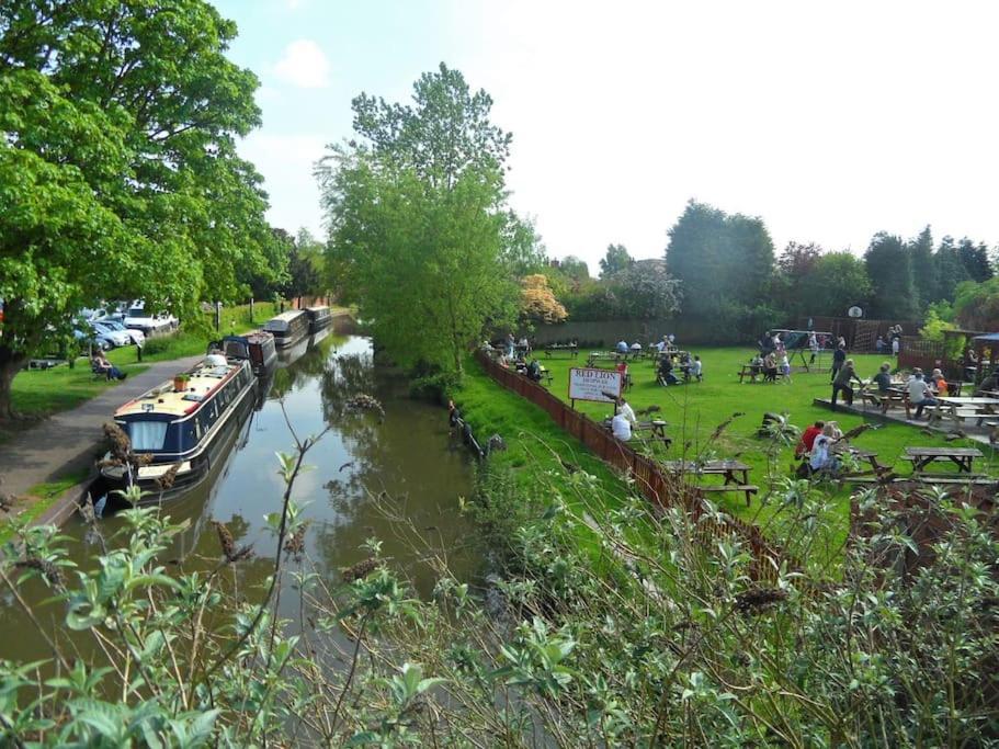 Hidden Gem Canal Facing Retreat With Lovely Walks Hopwas Luaran gambar